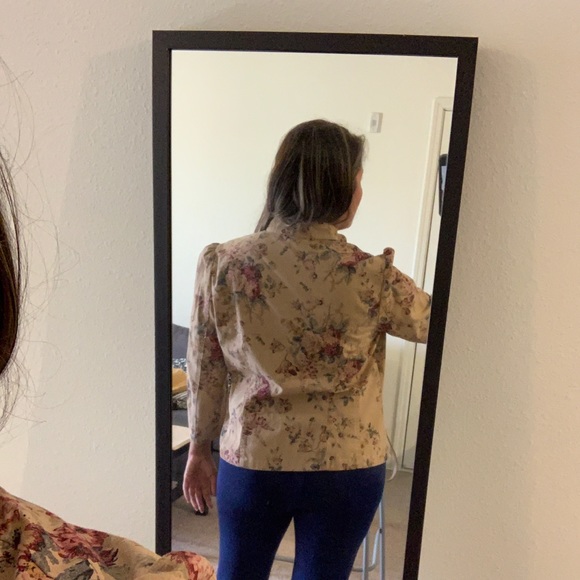Meet your Posher, Gabriela - Picture 5 of 5